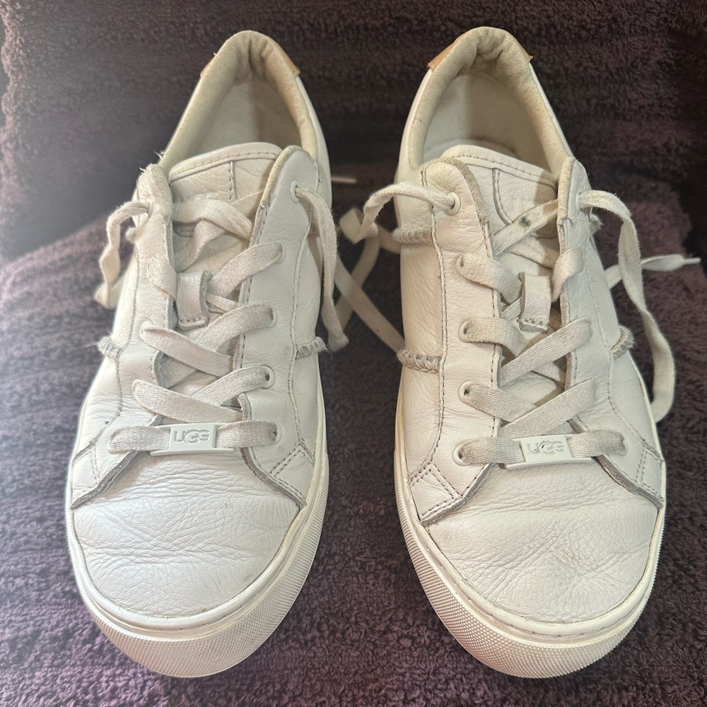 UGG Denele WomenLeather Platform Sneakers White Size 9 1121572